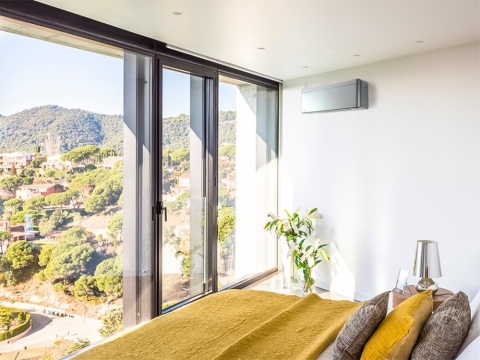 Daikin Stylish FTXA35CS + RXA35A strieborná